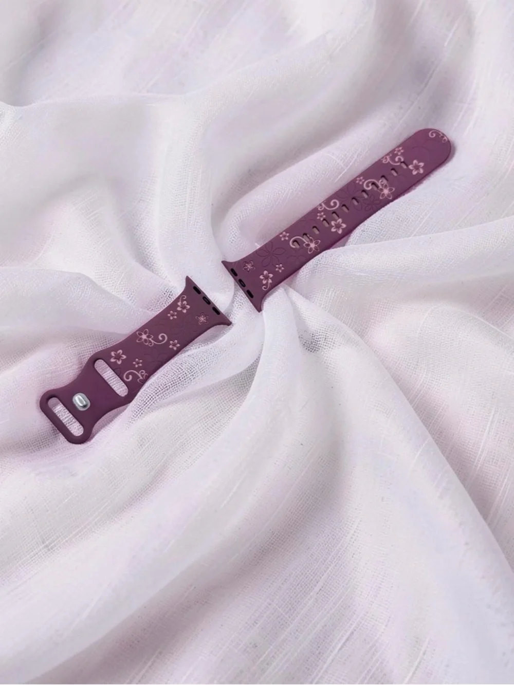 Purple Floral Silicone Apple Watch Band for  42mm 44mm 45mm 49mm